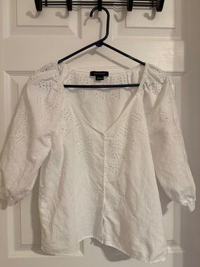 Sanctuary White Eyelet Button-Front Peasant Blouse